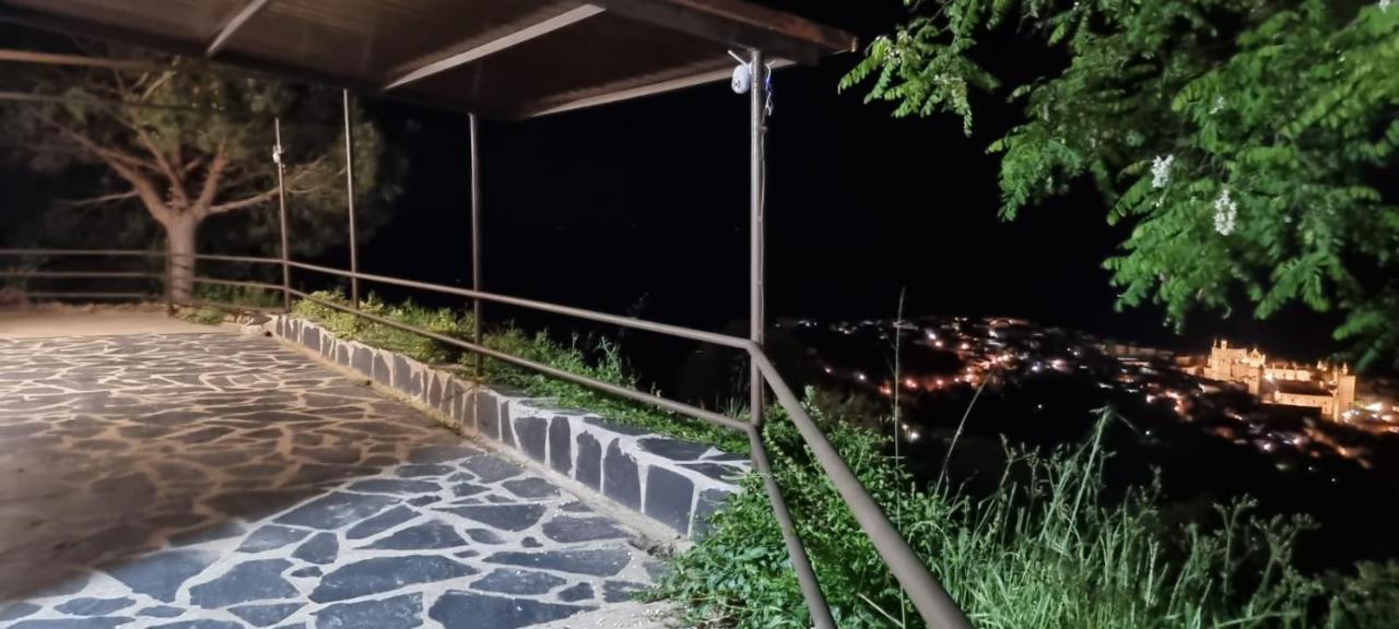 Apartamento Turistico "El Rincon De La Pernila" Γουαδελούπη Εξωτερικό φωτογραφία