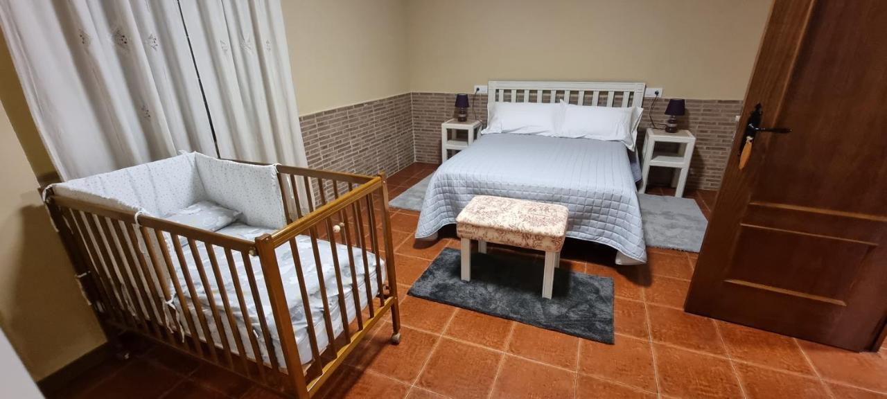 Apartamento Turistico "El Rincon De La Pernila" Γουαδελούπη Εξωτερικό φωτογραφία