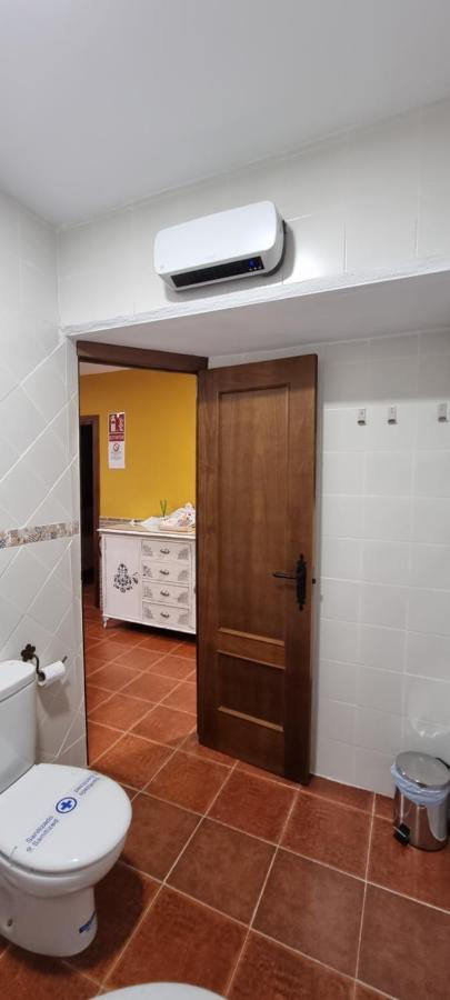 Apartamento Turistico "El Rincon De La Pernila" Γουαδελούπη Εξωτερικό φωτογραφία