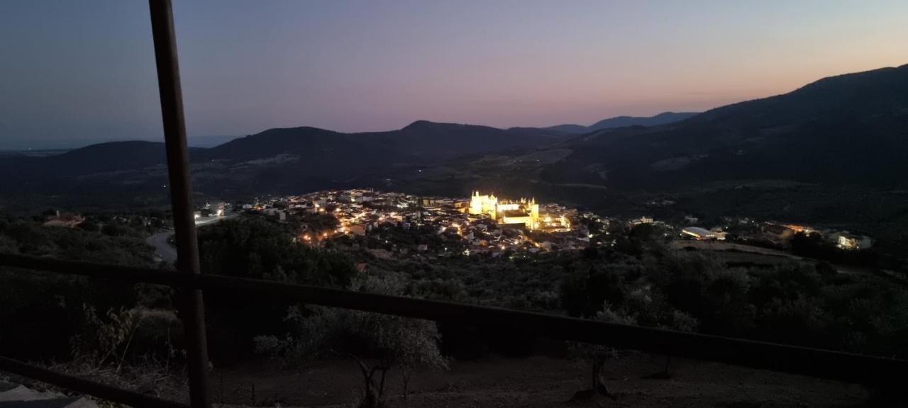 Apartamento Turistico "El Rincon De La Pernila" Γουαδελούπη Εξωτερικό φωτογραφία