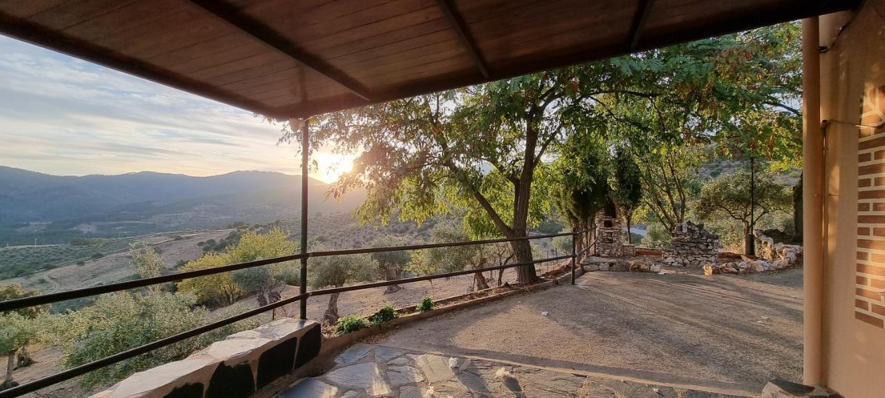 Apartamento Turistico "El Rincon De La Pernila" Γουαδελούπη Εξωτερικό φωτογραφία