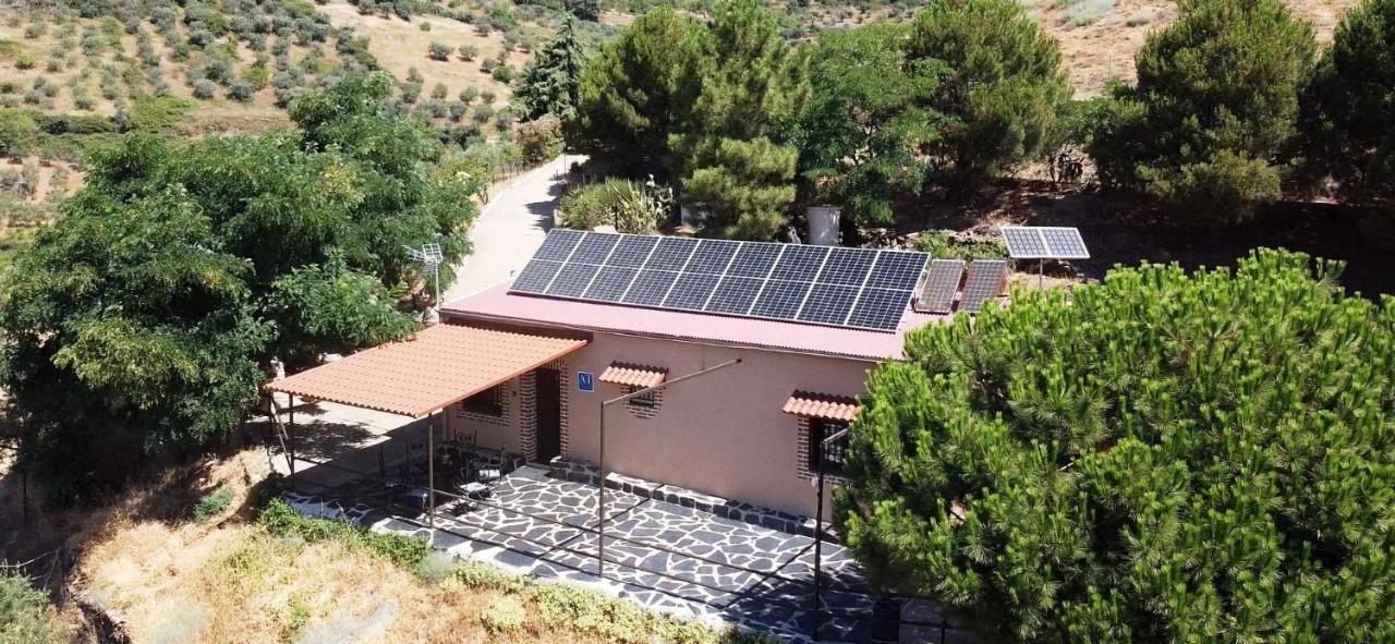 Apartamento Turistico "El Rincon De La Pernila" Γουαδελούπη Εξωτερικό φωτογραφία