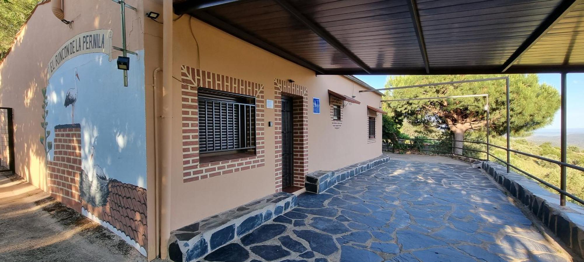 Apartamento Turistico "El Rincon De La Pernila" Γουαδελούπη Εξωτερικό φωτογραφία